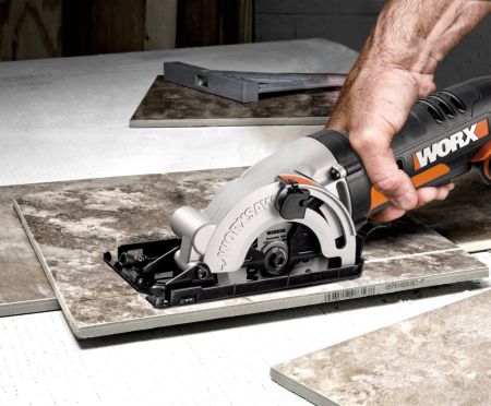 Дисковая пила WORX WX527.9 аккумуляторная 20V, 85мм, 1 аккумулятор 2 Ач + зарядное устройство