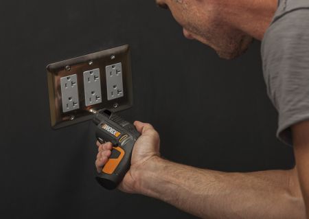 Отвертка WORX WX254.4 4V SD Slide Driver аккумуляторная с ЗУ и набором бит (6шт)