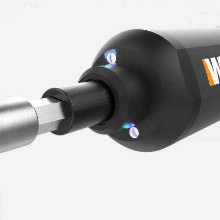 Отвертка WORX WX240 4V аккумуляторная с набором бит 26 шт