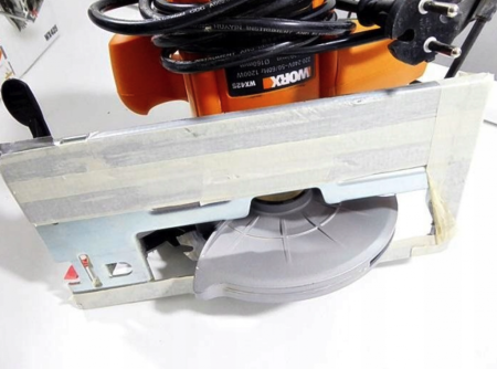 Дисковая пила WORX WX425 электрическая 220V, 1200Вт, 160мм
