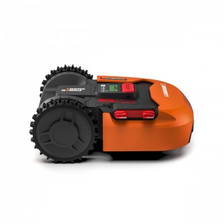 Робот газонокосилка WORX Landroid S WR130E, 300 кв.м, 1 аккумулятор 2 Ач + зарядное устройство