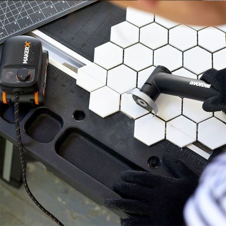 Адаптер WORX WA7161 20V для MAKER X с USB, Без аккумулятора и зарядного устройства